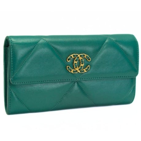 極美品☆CHANEL (レアカラー)MEDIUM FLAP WALLET Chanel Gradient Metallic Medium Classic Flap Wallet | Kelly's