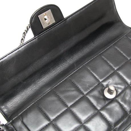CHANEL Chocolate Bar East West Flap Bag Quilted Lambskin Black ＃75022