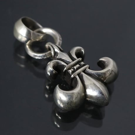 Chrome Hearts BS Fleur Pendant With Bale #31245