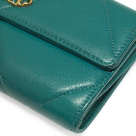 CHANEL 19 Medium Flap Wallet Quilted Lambskin Green #74437
