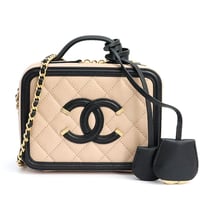 CHANEL CC Filigree Vanity Case Quilted Caviar Beige Black ＃19041