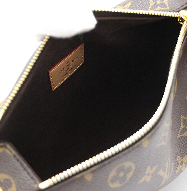 LOUIS VUITTON Mesh Leather Monogram Soft Trunk Shoulder Bag M53964