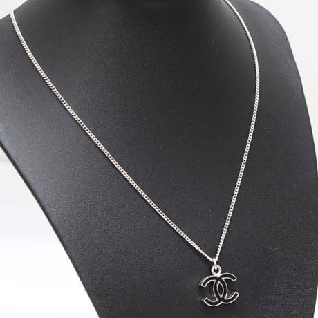 CHANEL CC Logo Pendant Necklace Silver-toned 05V #73005