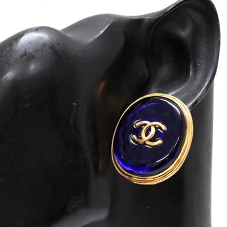 CHANEL CC Logo Button Clip-on Earrings Gold-toned Stone 93A #72485