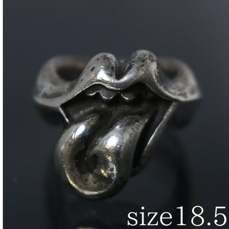 Chrome Hearts Lip and Tongue Medium Ring #102731