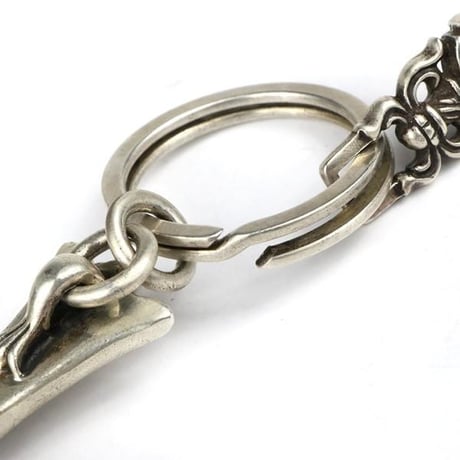 Chrome Hearts Large Cross Split Dagger Keyring #103600