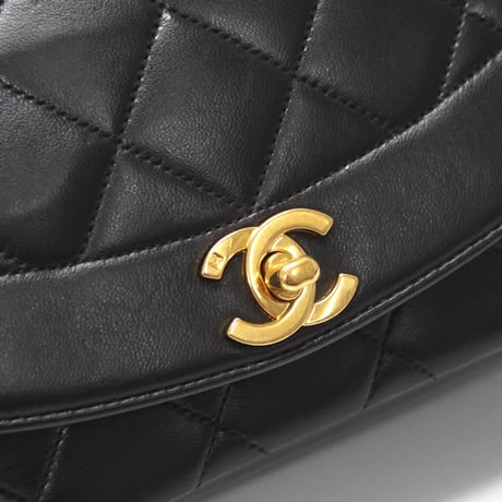 CHANEL Diana 22 Small Flap Bag Quilted Lambskin Black ＃71924
