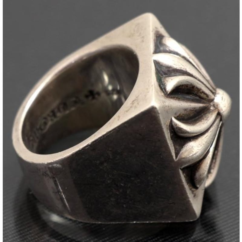 【正規品】ChromeHearts リング　PYRAMIDPLS SLV 正規品】ChromeHearts リング PYRAMIDPLS SLV 正規品】ChromeHearts