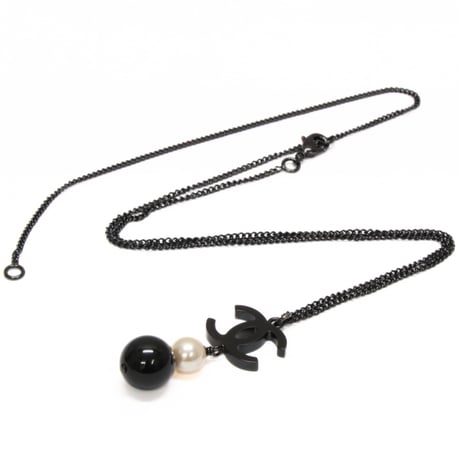 CHANEL CC Logo Pendant Necklace Faux Pearl Black-toned B14B #73358