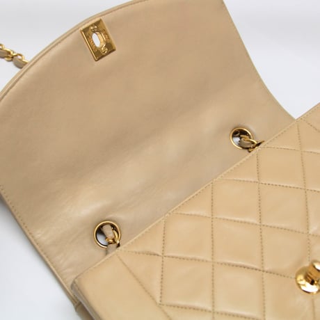 CHANEL Diana 22 Small Flap Bag Quilted Lambskin Beige ＃74776