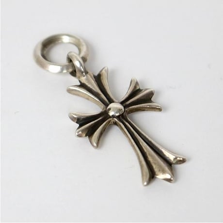 Chrome Hearts Tiny CH Cross Pendant #103528