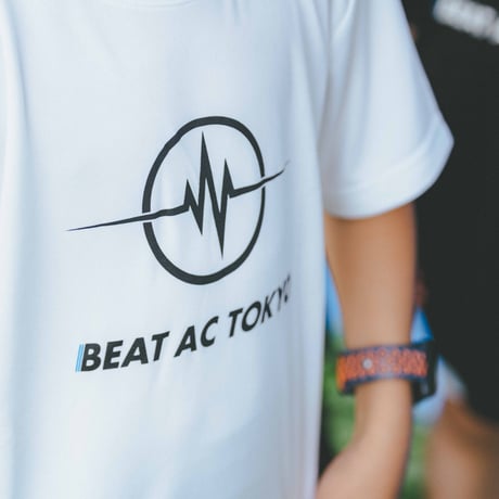 【クラブ限定】BEAT AC TOKYO ロゴ＆ネームドTシャツ（黒）