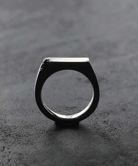 Crack ring 05