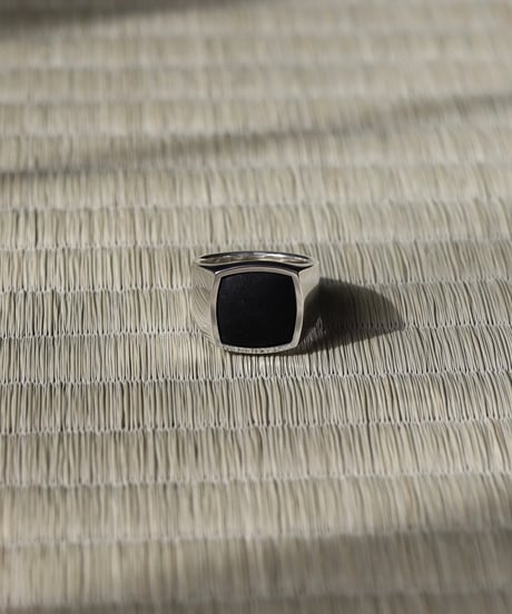 Dusk leather ring 01