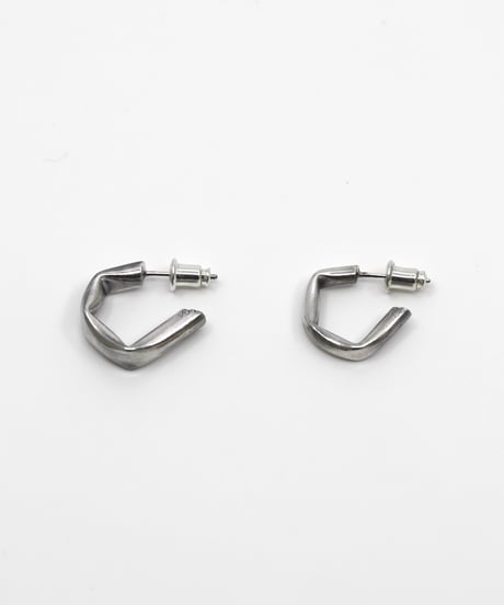 Warp pierce 01