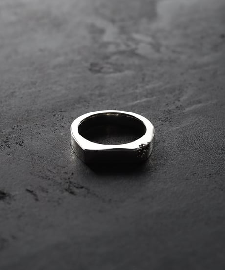 Crack ring 05
