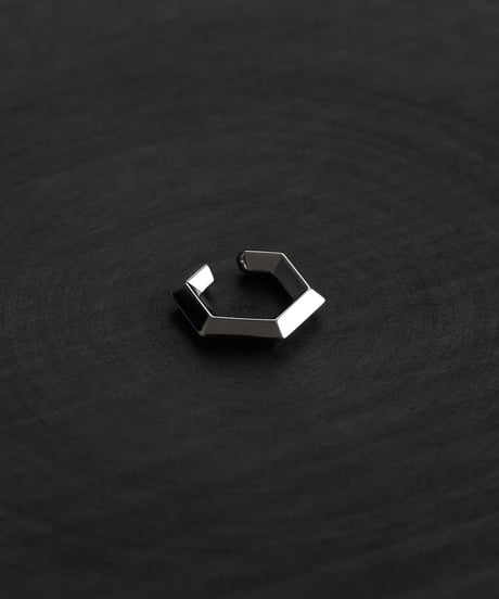 Shadow earcuff / Platinum