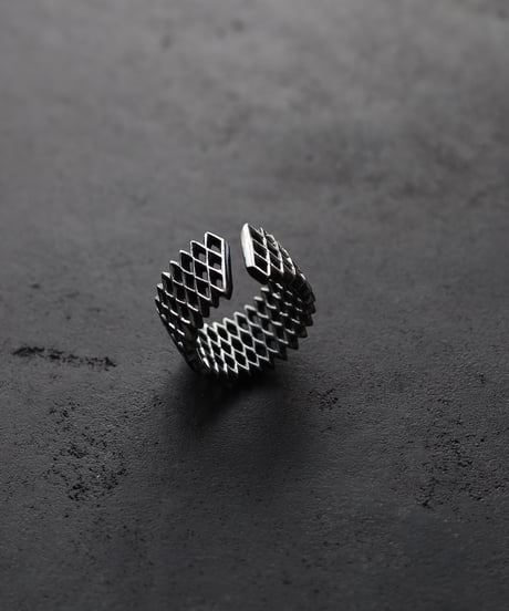 Lattice ring