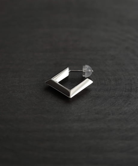 Shadow pierce / Platinum