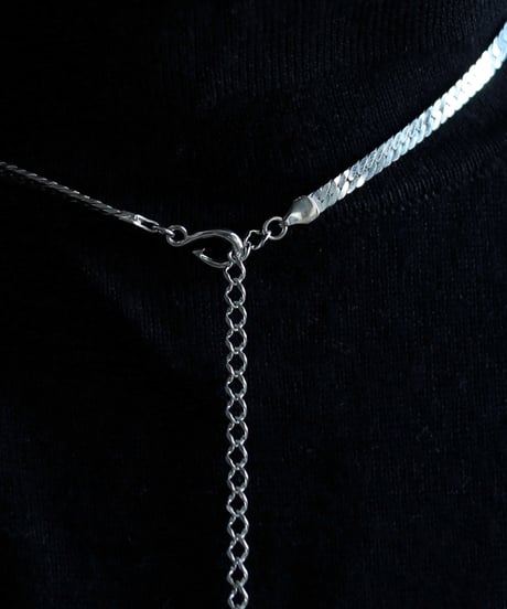 Abyss herringbone necklace / Silver
