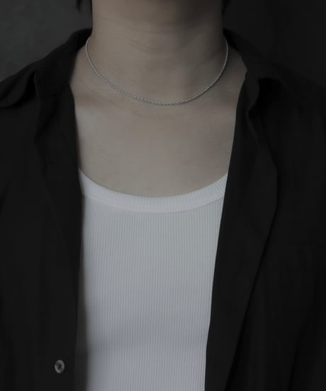 Warp chain necklace