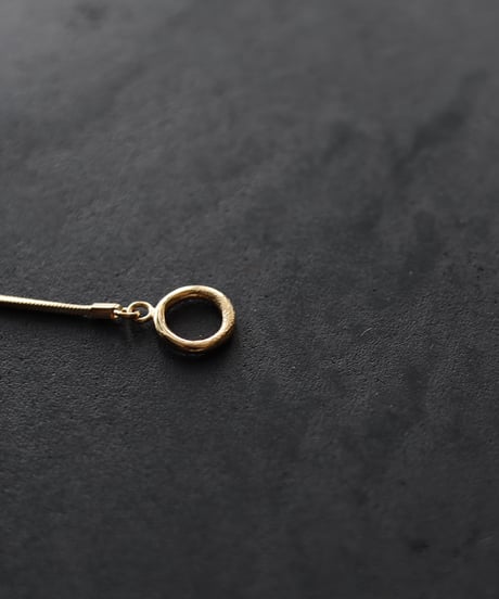 Snake chain necklace / Gold