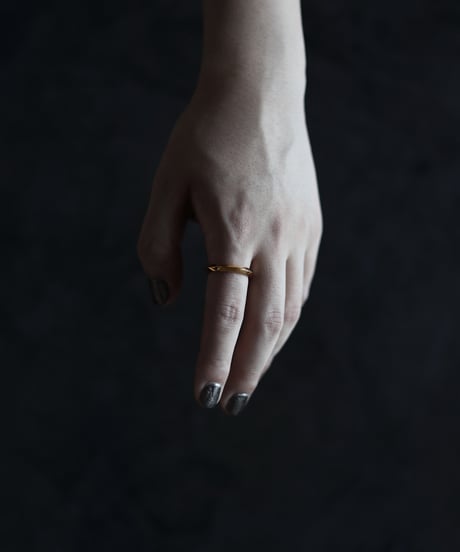 Shadow ring 01 / Gold
