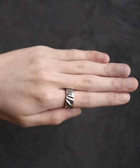 Ripple ring 01