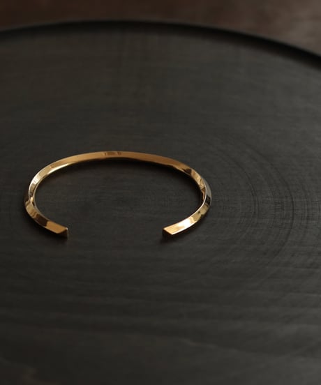Shadow bangle / K18