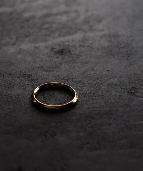 Shadow ring 02 / Gold