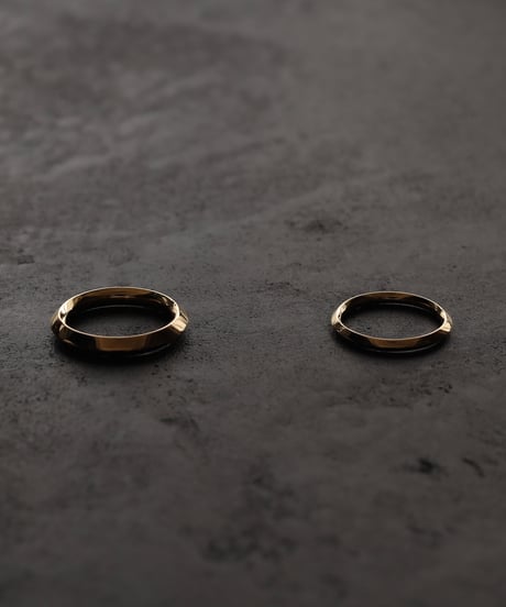 Shadow ring 01 / Gold