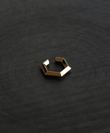 Shadow earcuff / K18