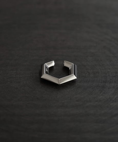 Shadow earcuff / Platinum