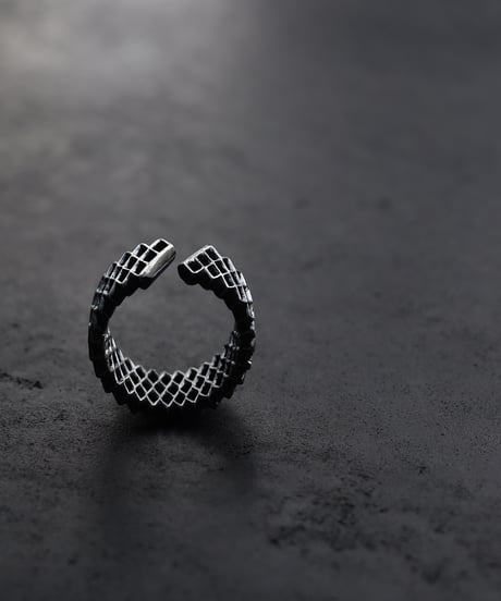 Lattice ring