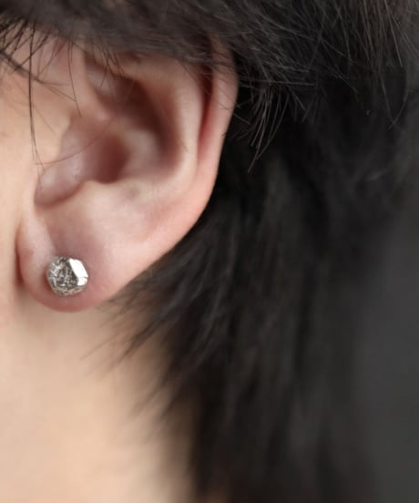 Rock pierce