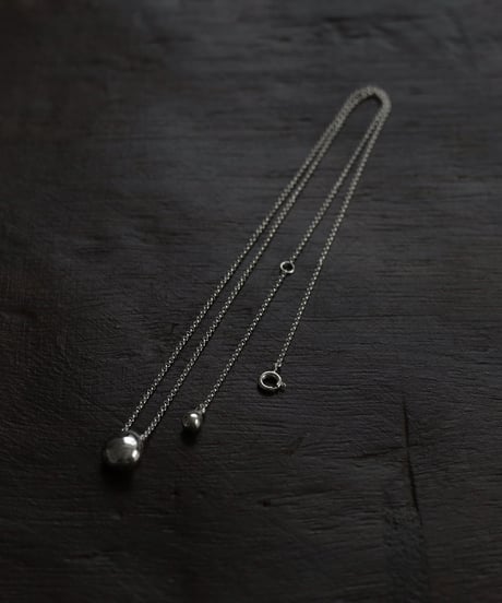 Dew pendant necklace