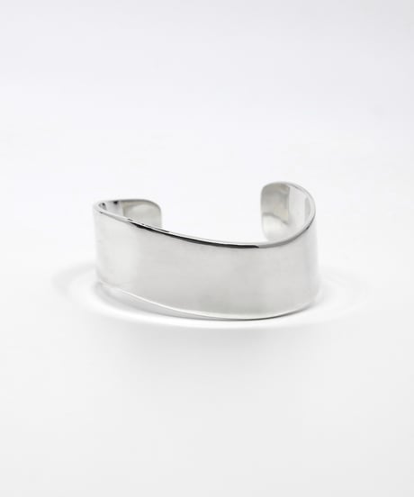 Ripple bangle