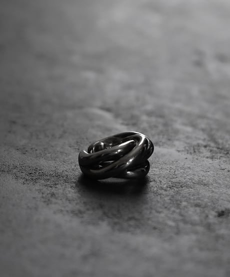 Snake earcuff