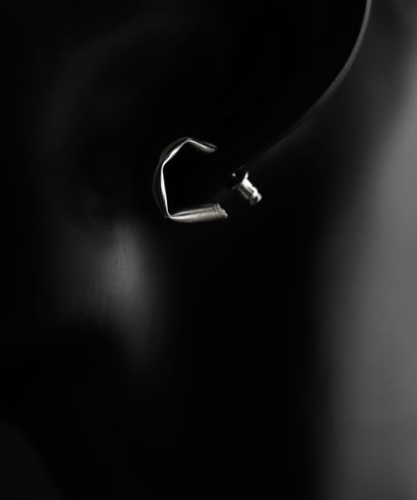 Warp pierce 01