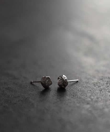 Rock pierce