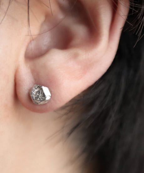Rock pierce