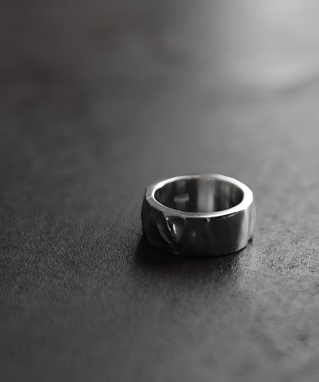 Ripple ring 01