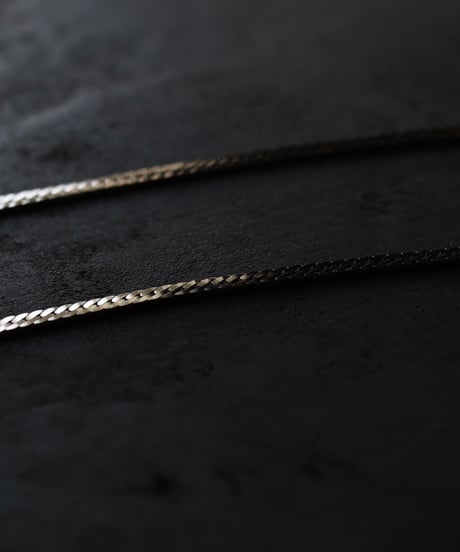 Abyss herringbone necklace / Gold