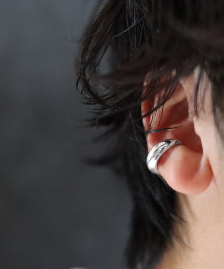 Moon earcuff / Silver