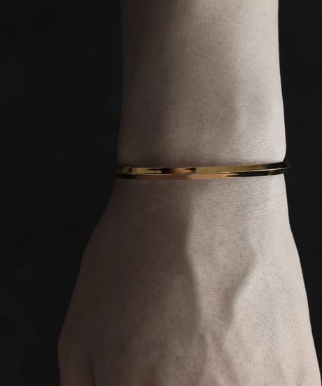 Shadow bangle / Gold