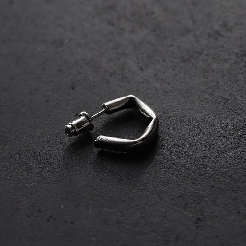 DRIP ARCHIVEHERMES ピアス SLY | PLUMP SHAPE ピアス (ピアス・イヤリング ) |SHEL'TTER
