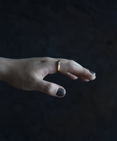 Shadow ring 01 / Gold