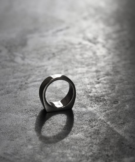 Crack ring 04