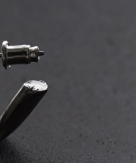 Warp pierce 01