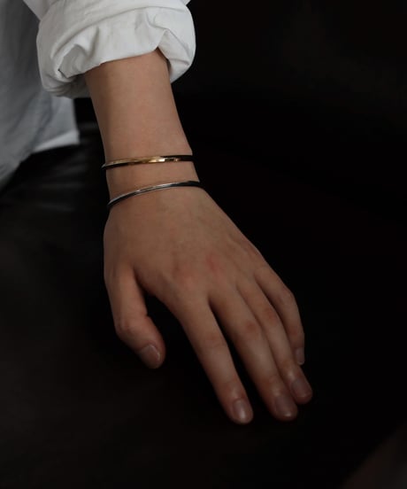 Shadow bangle / Silver